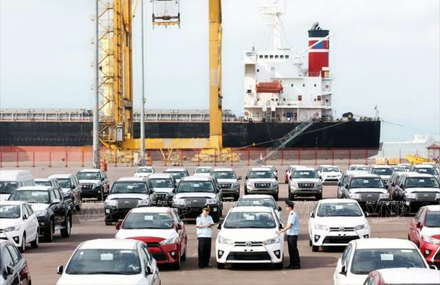                             Hướng dẫn cách tính giá xe nhập khẩu tại Việt Nam. 