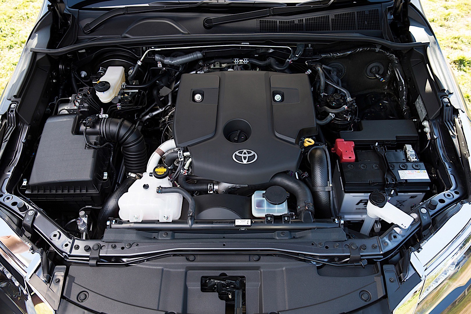 Đánh giá xe Toyota Fortuner 2018 - điểm nổi bật sáng giá