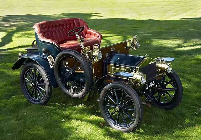                                     Lịch sử của kỷ nguyên xe Rolls Royce