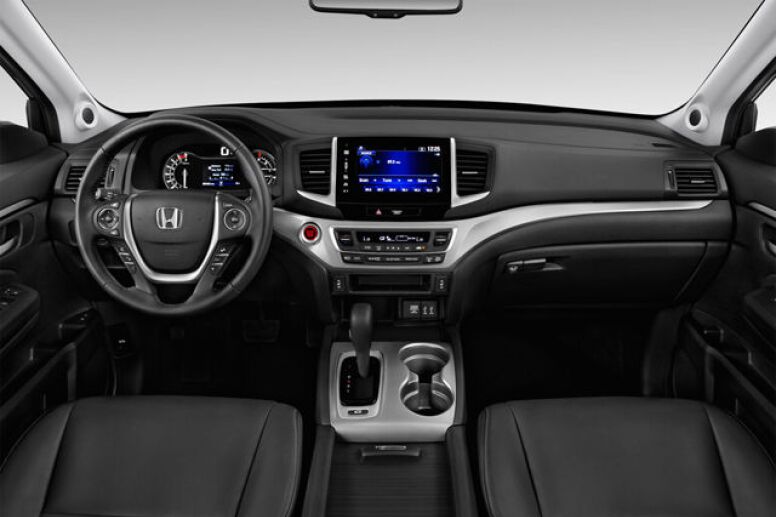 Đánh giá xe Honda Pilot 2016 về nội thất và tiện nghi